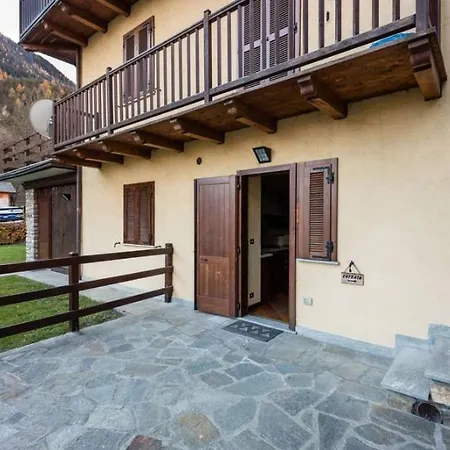 In Saint Didier Holiday home